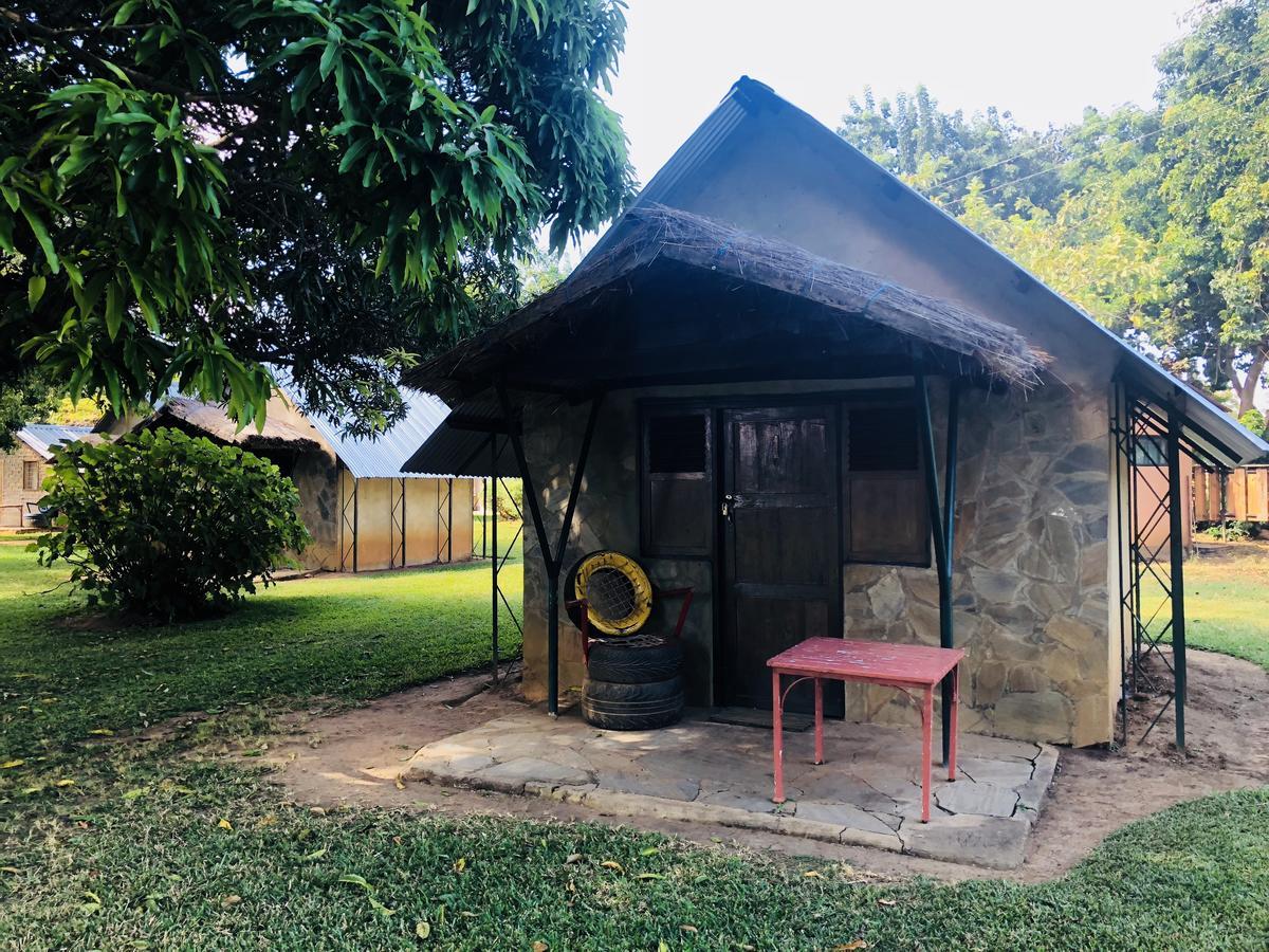 Fringilla Lodge Chisamba Екстериор снимка
